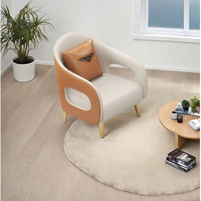 Chaise d'appoint minimaliste avec similicuir