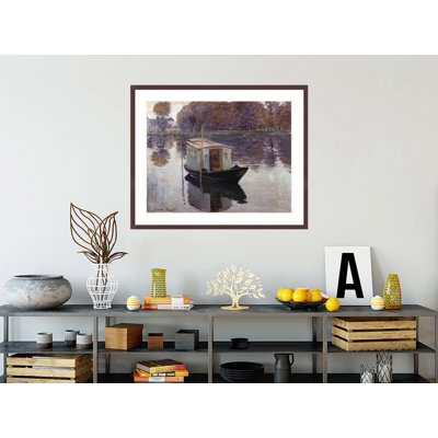 «Monet's Studio Boat» par Claude Monet, impression giclée encadrée