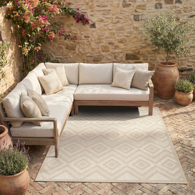 Klowie Geometric Indoor/Outdoor Area Rug, Rectangle 6' x 9'