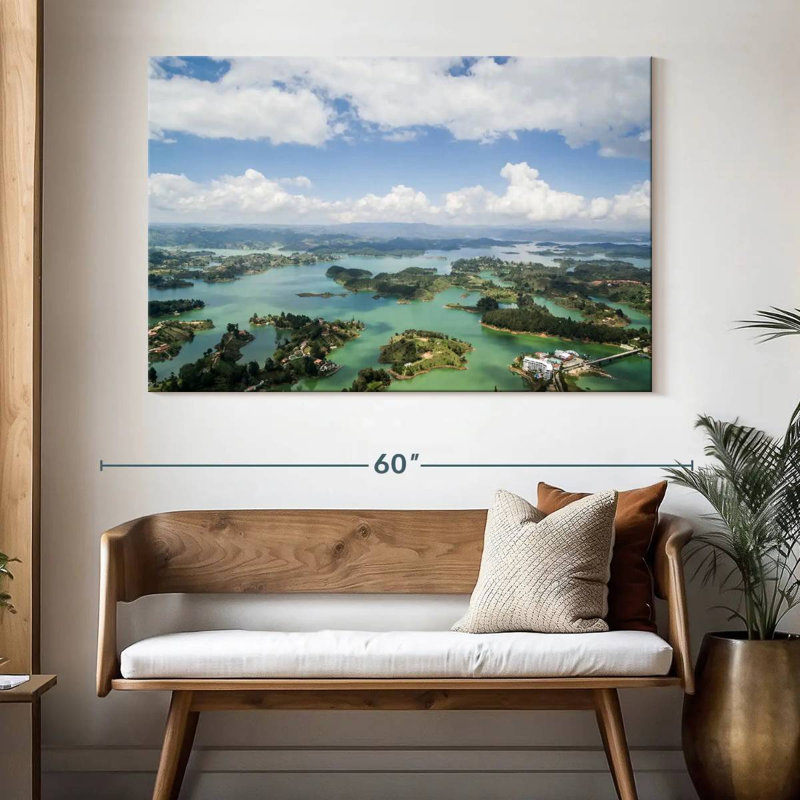 Guatape Lakes, H 34 po x l 51 po