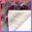 Couvertures à motif floral orné-132782548