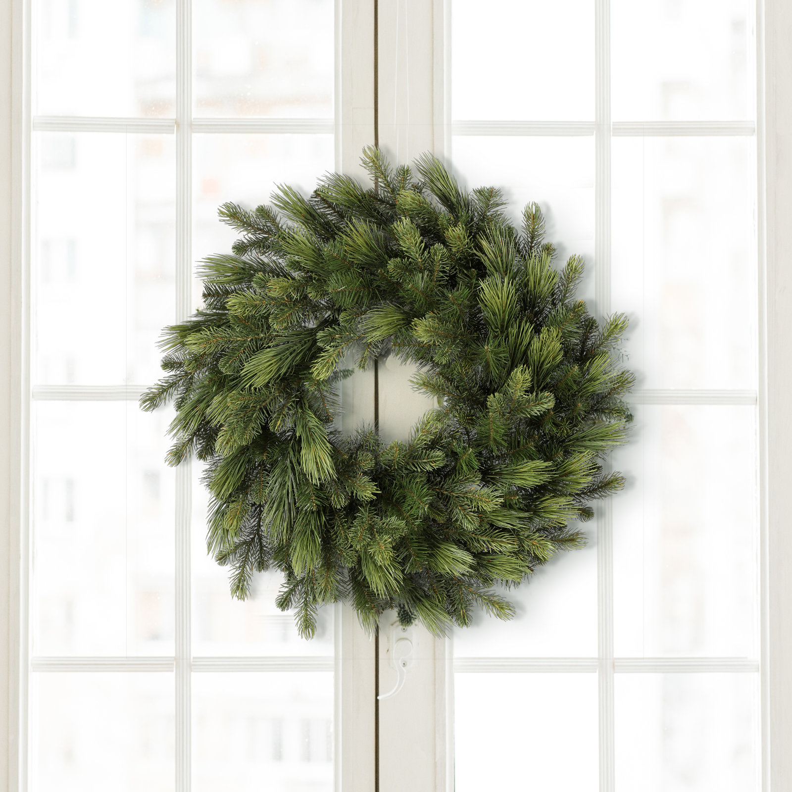 30" Deluxe Mix Pe Pine Wreath