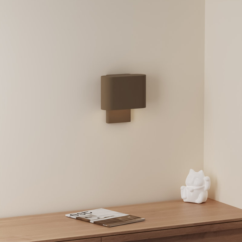 Kalli Wall Sconce, Walnut