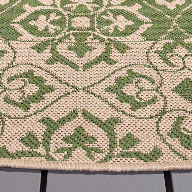 Tapis d'intérieur / extérieur à motif géométrique Lynn Performance, Rectangle 8 pi x 11 pi 2 po