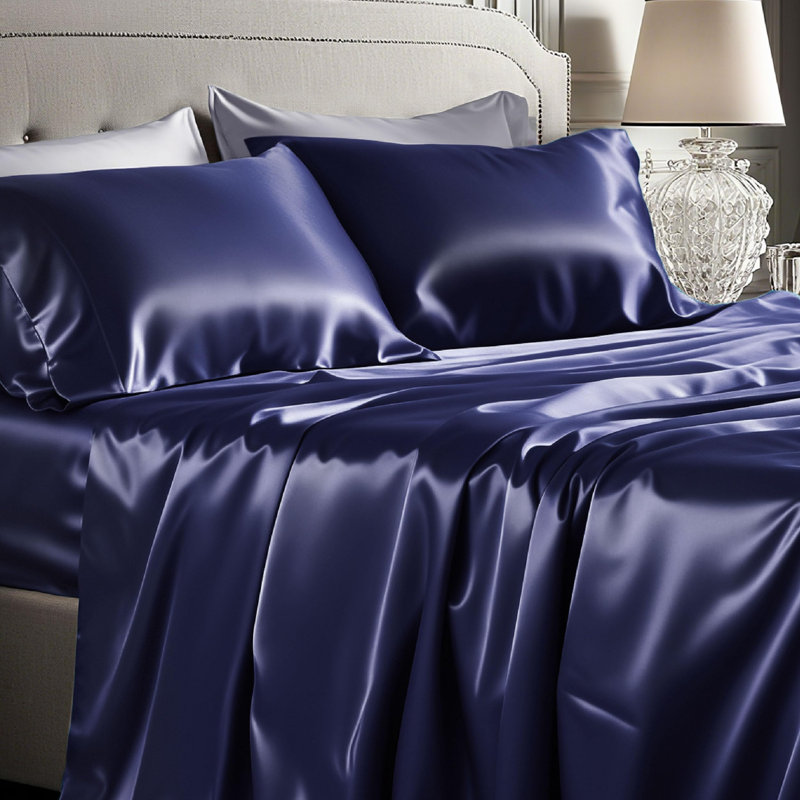 Ensemble de draps en satin pour grand lit 4 pièces avec draps soyeux avec sangles élastiques et poche de 15 po (grand, bleu marine)