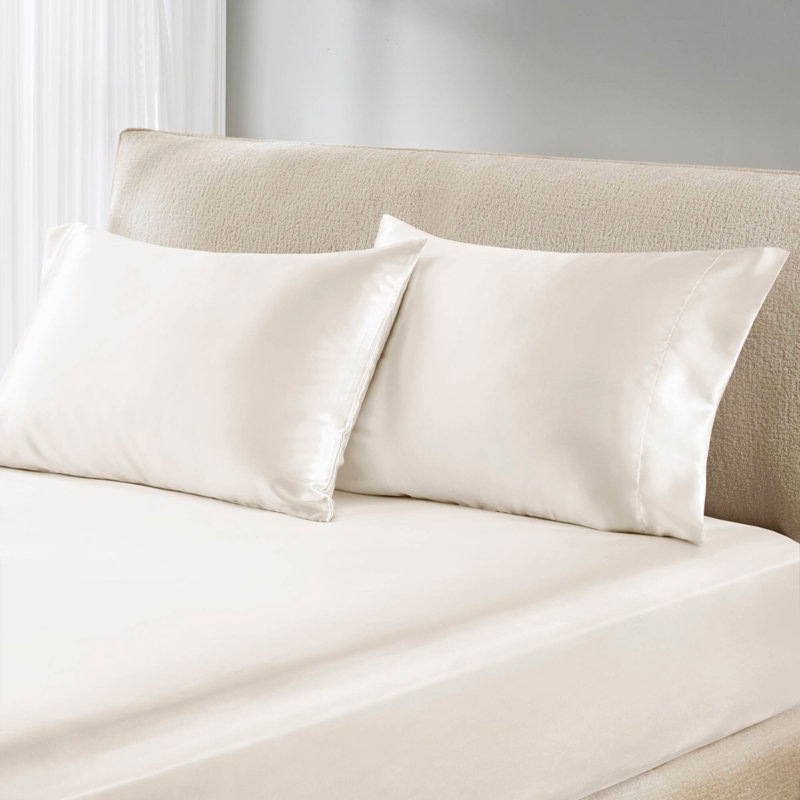 4 PCSSoft Bedding Sets, Twin Duvet Cover + 3 Additional Pieces, Ivory