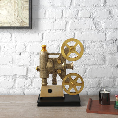 Dory Entertainment Figurines & Sculptures