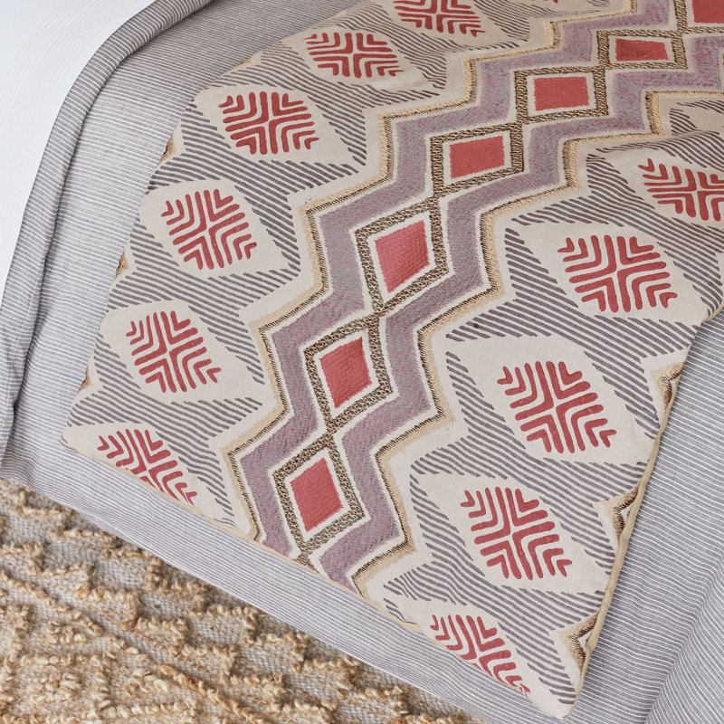 Joaquin Geometric Linen Bed Runner, Twin