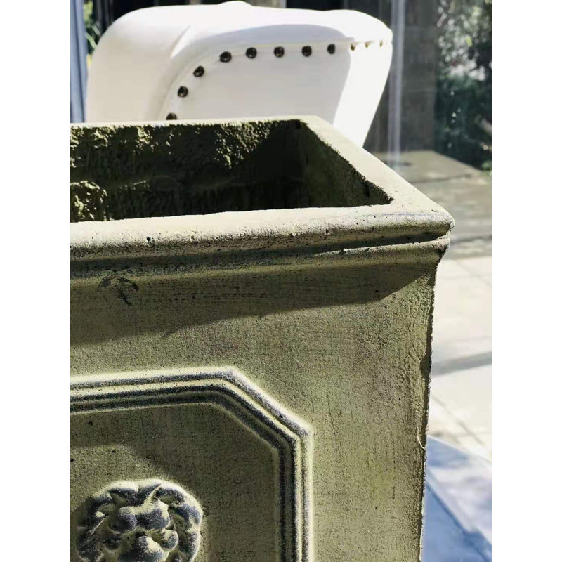 Boîte à fleurs en béton Hillevi, H 12,6 po x l 12,6 po x P 12,6 po, Pierre brune