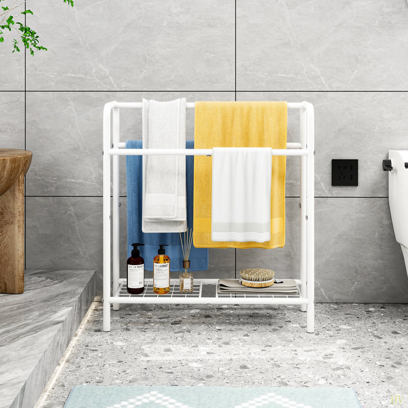Porte-serviettes en métal à 3 niveaux, porte-serviettes autoportant pour la salle de bain, économise de l'espace avec rangement, présentoir pour la chambre à coucher, la salle de bain et la piscine