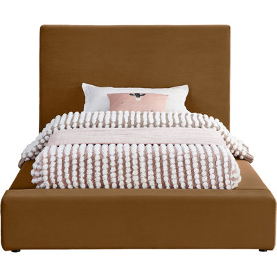 Ishia Velvet Upholstered Bed