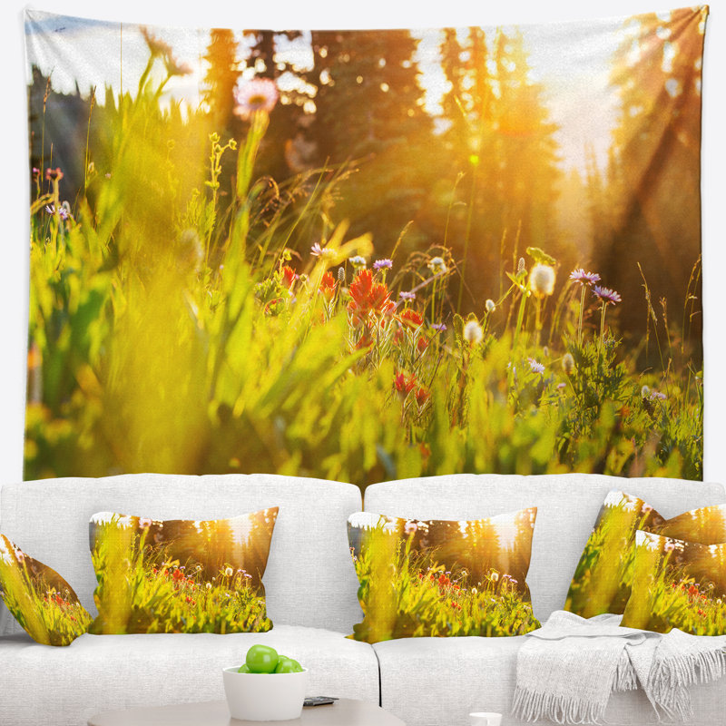 Tapisserie «Green Meadow» avec fleurs d'été, H 32 po x l 39 po