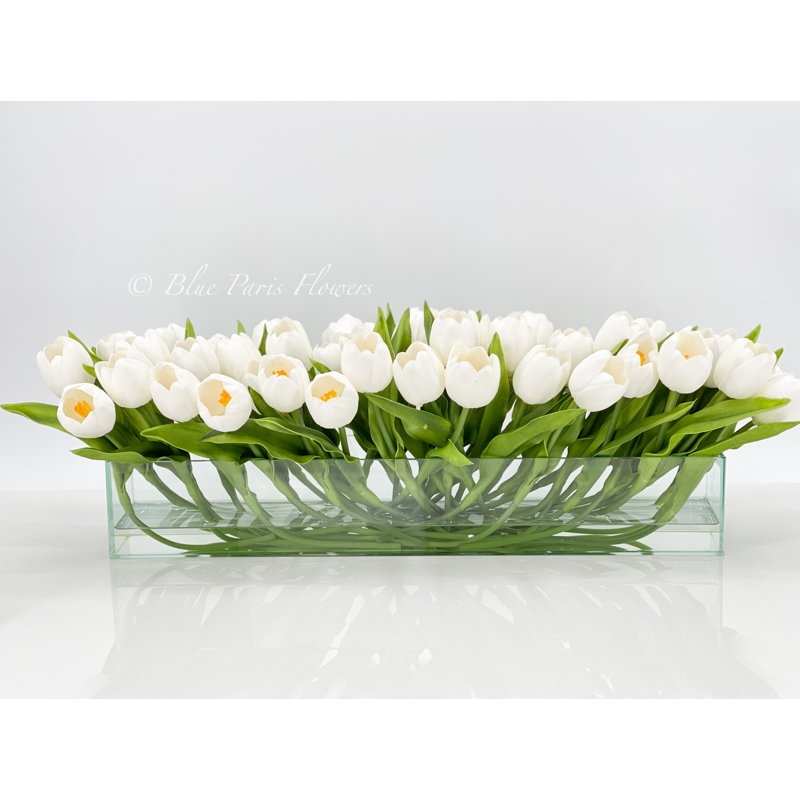 Centre de table tulipes dans un vase