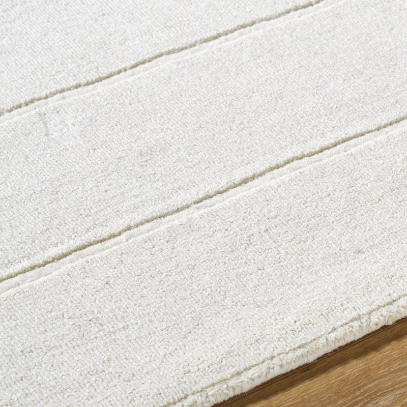 Hand Loomed Wool Indoor Rug, Novelty 5'7" x 6'