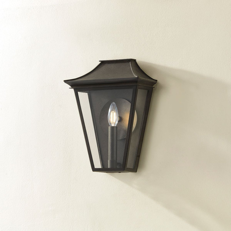 Tehama 1 Light Wall Sconce, 13.5" H x 10" W x 10" D
