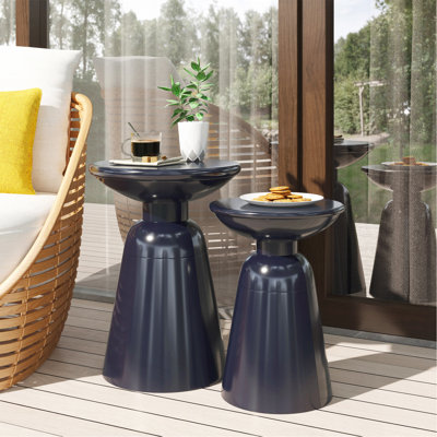 Ensemble de 2 tables d'appoint en fer Serenita