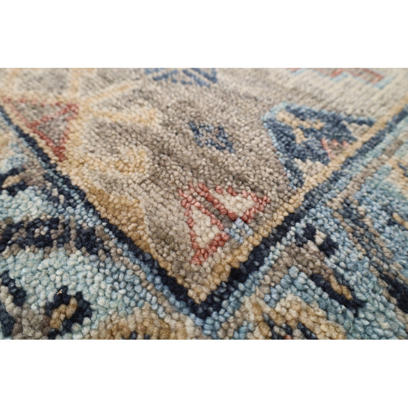 Oriental Area Rug in Gray