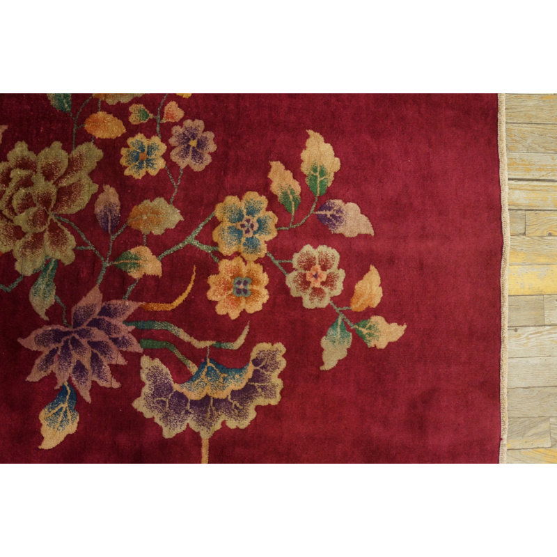 Hand Knotted Wool Floral Area Rug in Purple
