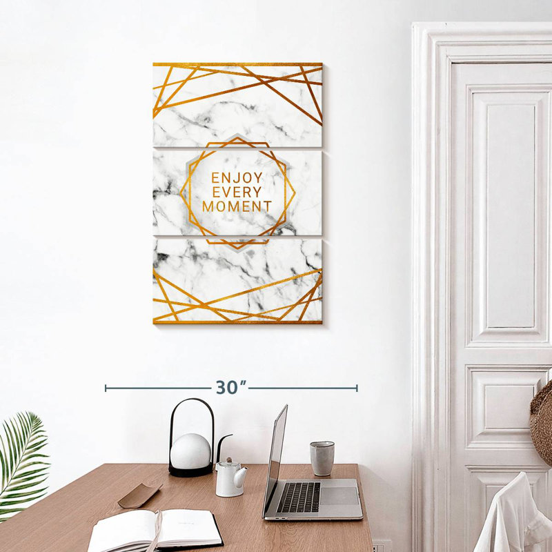 «Enjoy Every Moment», typographie géométrique, H 32 po x l 20 po