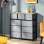 Commode 9 tiroirs. Pour le couloir et l'entrée. Beaucoup d'espace. Pliable. Sécuritaire. . Rangement à 9 tiroirs de 10,5 po de profondeur intérieure: gris chêne. Spacieux, pliable, sécuritaire avec dispositif de basculement et structure en acier