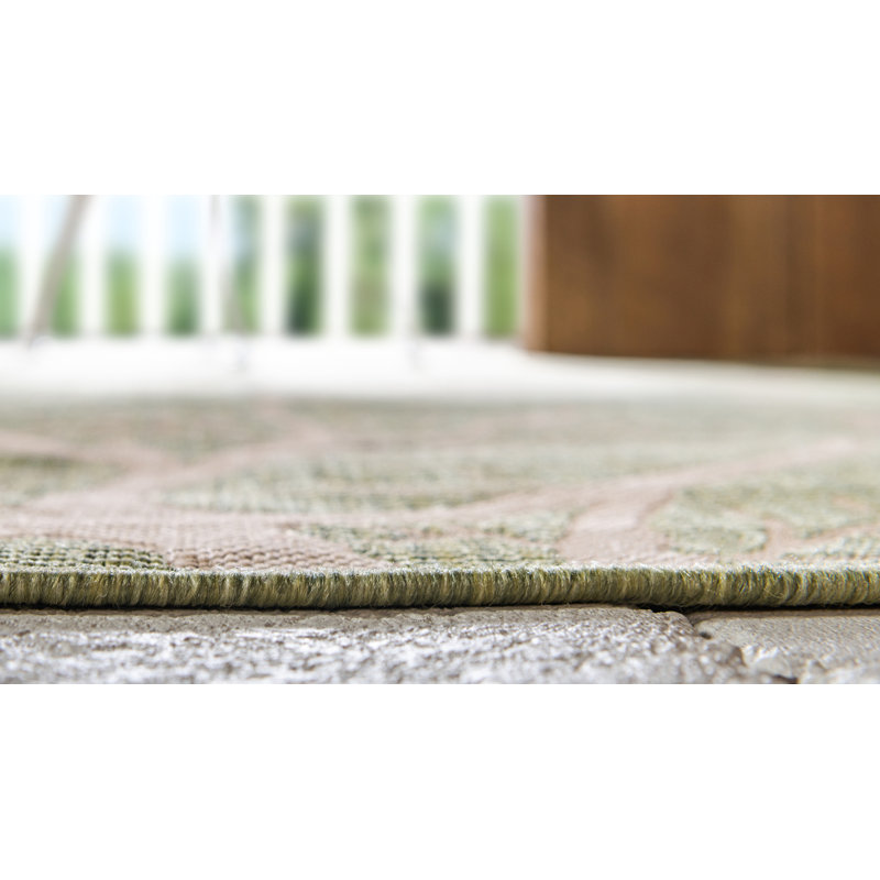 Tapis d'intérieur / d'extérieur à motif abstrait vert Angelos, Rectangle 7 pi 1 po x 10 pi 2 po