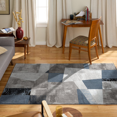 Roclin Geometric Area Rug in Blue/Gray