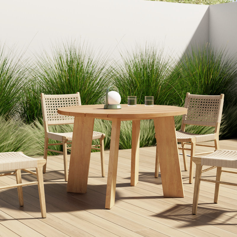 Pernelle 47" Round Outdoor Dining Table, Natural/Natural
