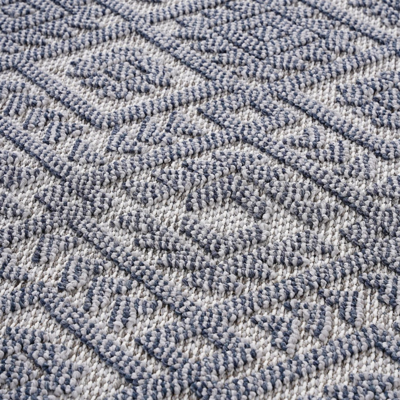 NAAR Guros Collection 6X9 White / Gray / Traditional Indoor / Outdoor Area Rug, Rectangle 6'7" x 7'9"