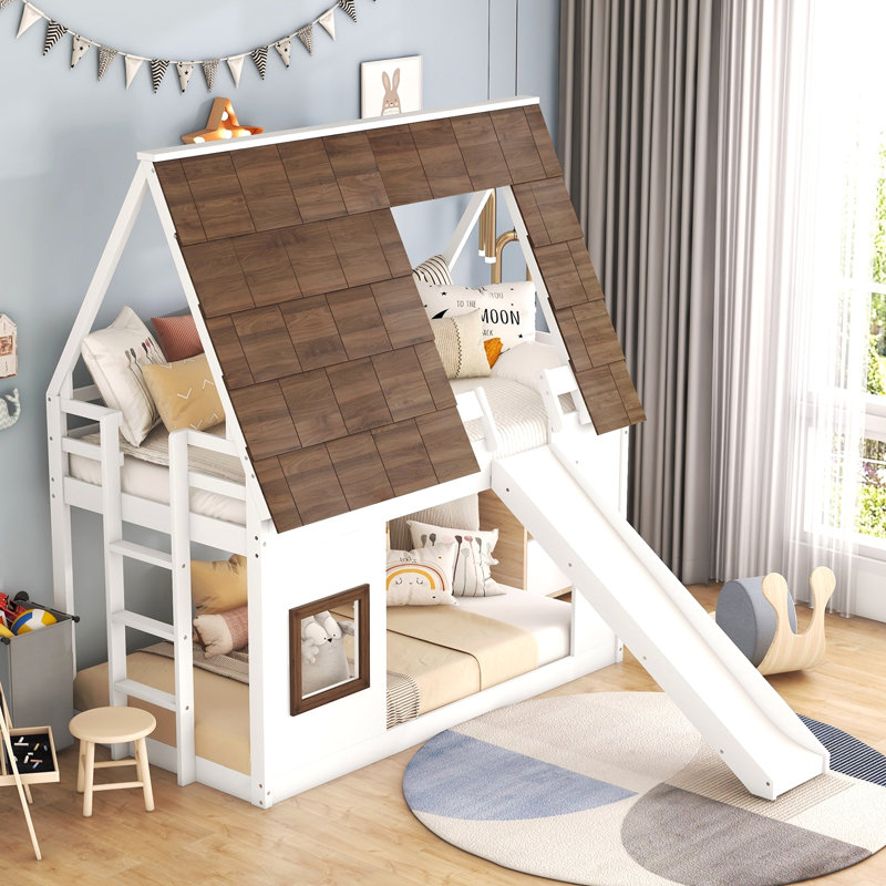 Lit superposé simple en bois avec toit, échelle et toboggan, blanc et brun