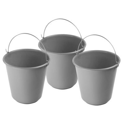 Arlmont & Co. Plastic Bucket Set
