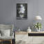 «White Flowers In Vase» par Yvette St. Amant, art mural en métal-195302788