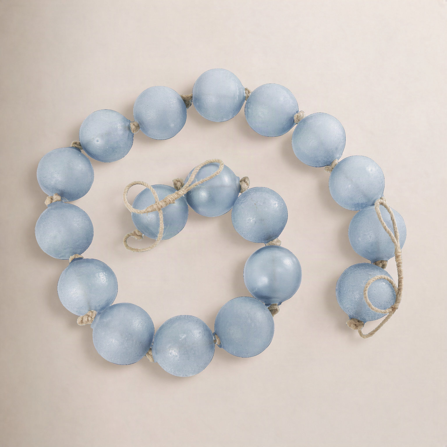Pearl Glass Garland, Blue, 91" L