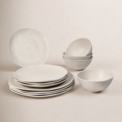 Marnie Wheat Straw Dinnerware Set
