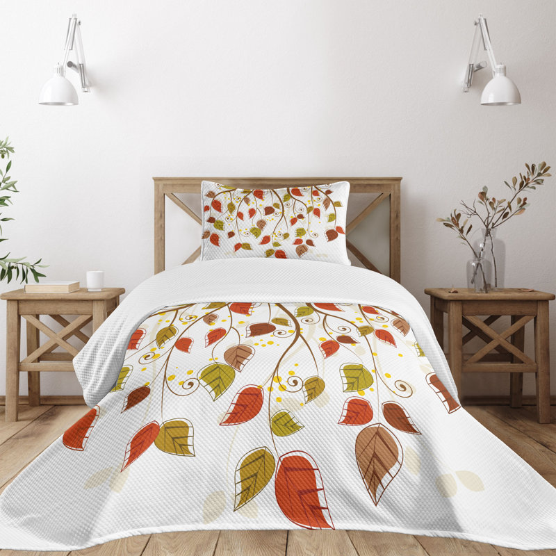 White Twin Quilted Bedspread Set with Leaf Pattern