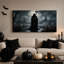 La Faucheuse avec sa faux et un château gothique dans une toile murale sombre pour l'Halloween-832647400