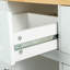 Chariot de cuisine blanc avec rangement pour porte d'armoire et rangement moderne, comptoir rabattable et support en métal-121076842
