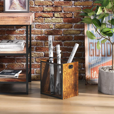 Retro Office Trash Can, Iron and Wood Combination Bedroom Garbage Can, Rectangular Design Wastebasket with Handle, Industrial Style Trash Can for Home Office, 4.5 Gallon