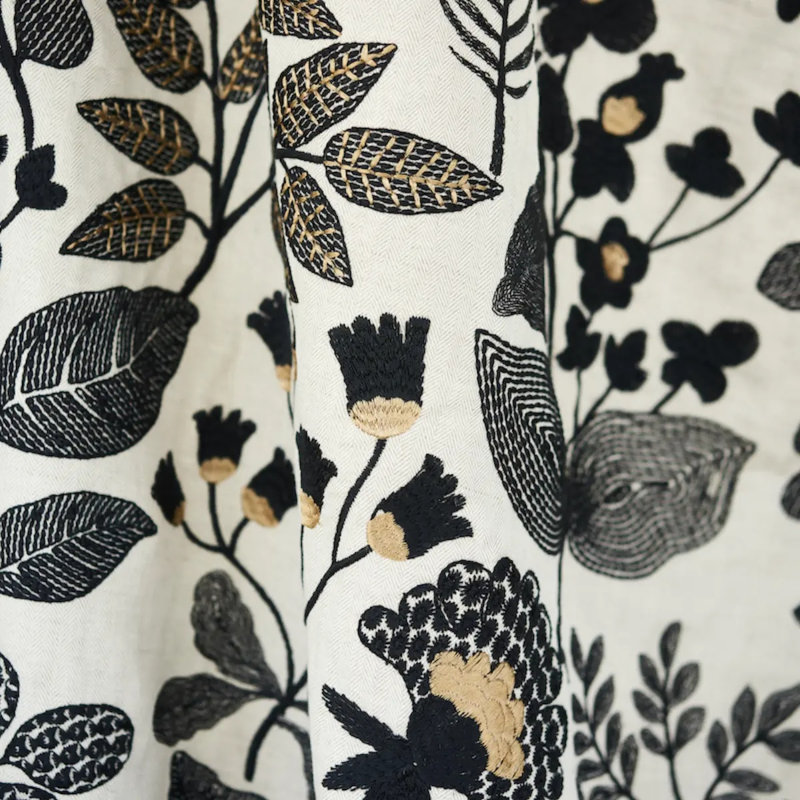 Tissu de broderie Emaline, Noir / Neutre