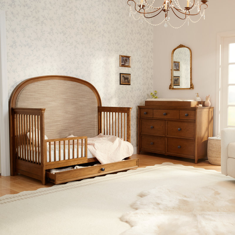 Maxi Cosi Quiet Luxury 7-Drawer Dresser
