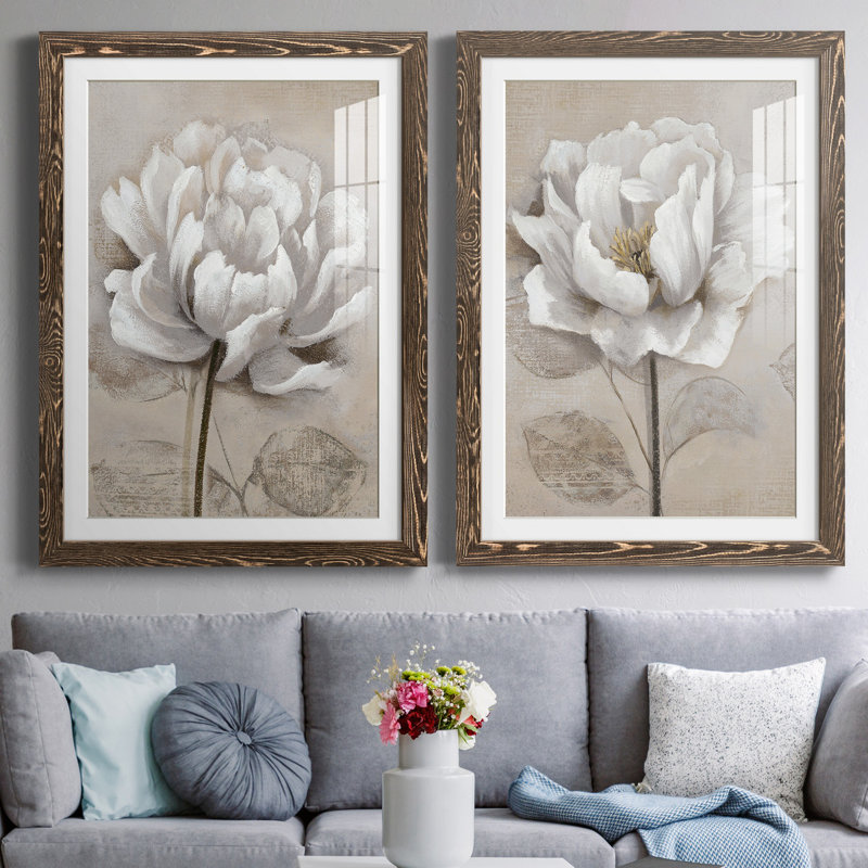 "Soft White I", ensemble de 2 reproductions d'art, Impression encadrée avec passe-partout, H 37,5 po x l 55 po, Noyer