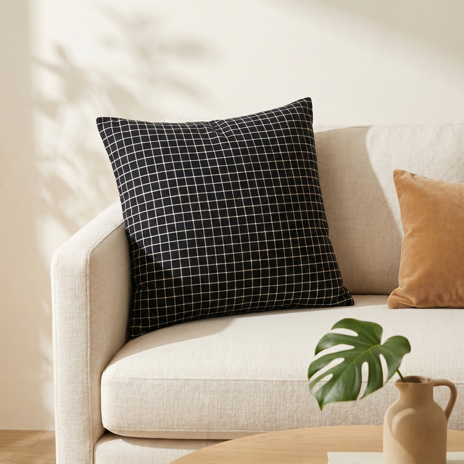 24" x 24" Cotton Pillow Cover, Black