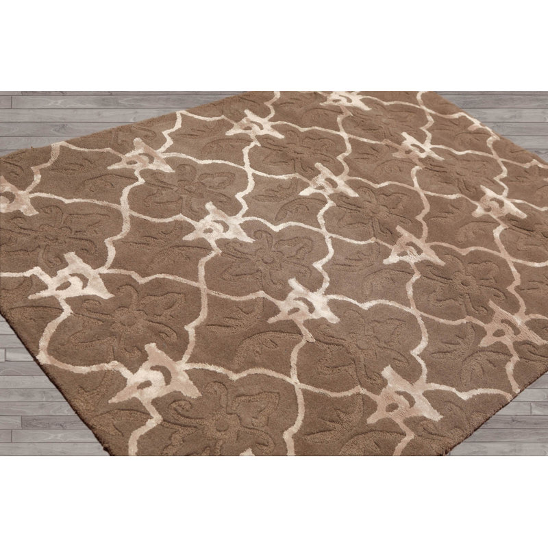Tapis intérieur / extérieur rectangulaire unique de 4 pi 8 po x 6 pi 7 po Shivai
