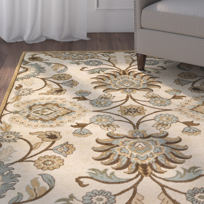 Putterham Floral Indoor Rug, Rectangle 2' x 2'3"