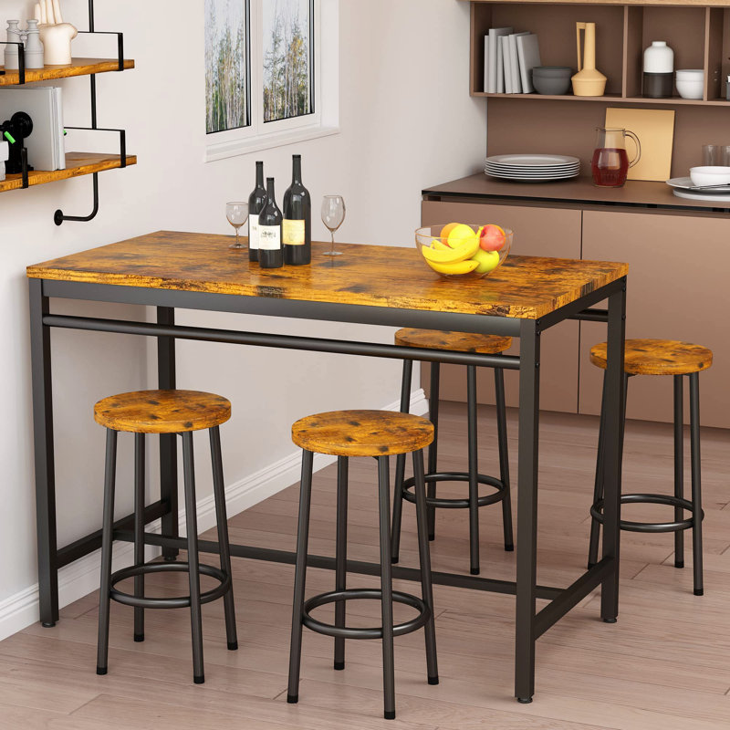 Boswick 4 - Person Dining Set