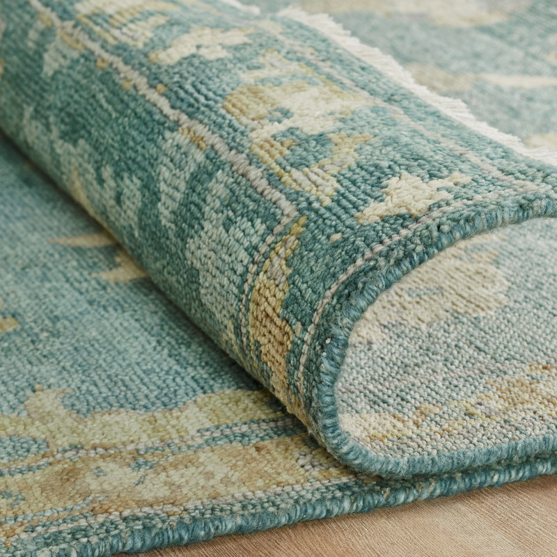 Oushara Hand Knotted Wool Oriental Area Rug, Rectangle 6' x 9'