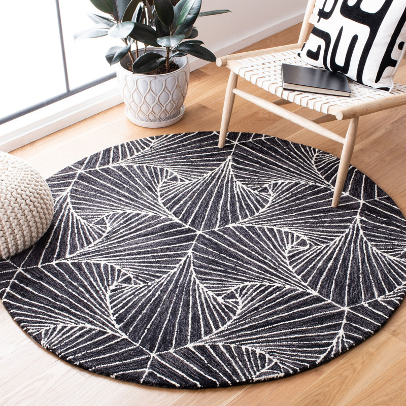Brindy Hand Tufted Wool/Cotton Geometric Rug in Charcoal/Ivory, Round 5'