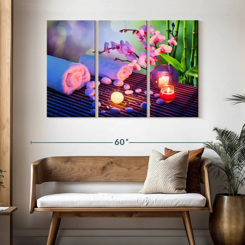 Kerrick Romantic Spa, 32" H x 50" W