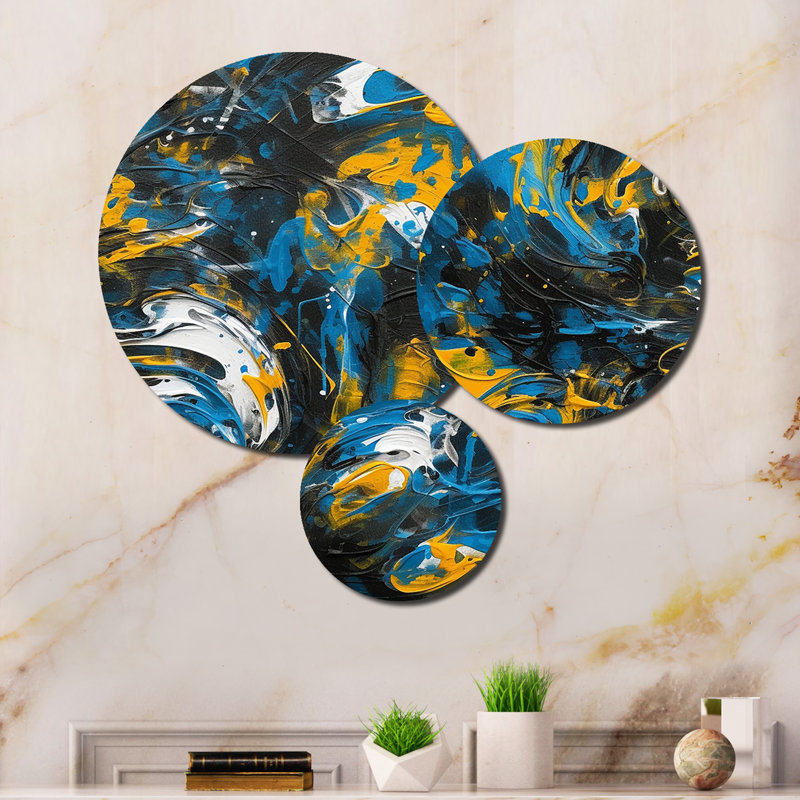 Abstract Wall Decor on Metal