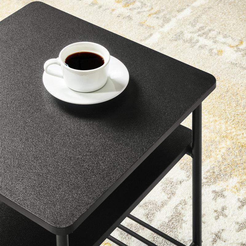 Table de bout avec rangement