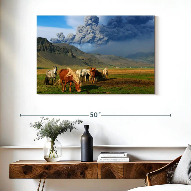 Brampt Icelandic Ponies, 26" H x 39" W